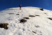 38 Ultimo ripido strappo per l'Arete con neve